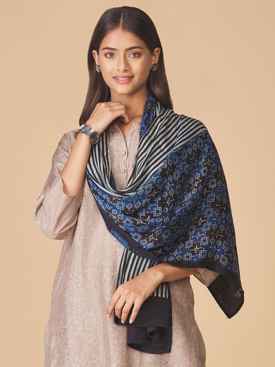 

Fabindia Women Blue & White Printed Stole