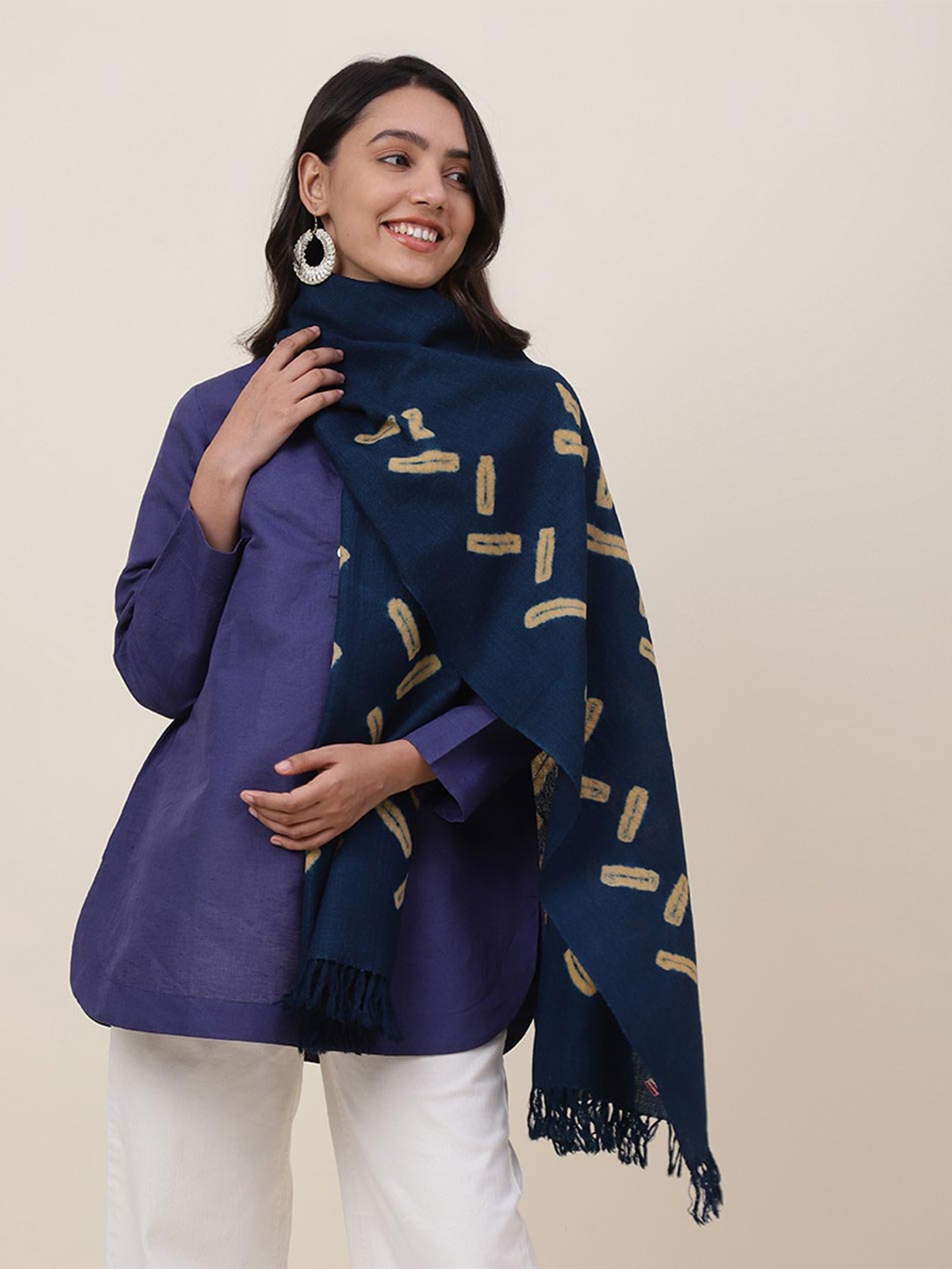 

Fabindia Women Blue & Brown Stole