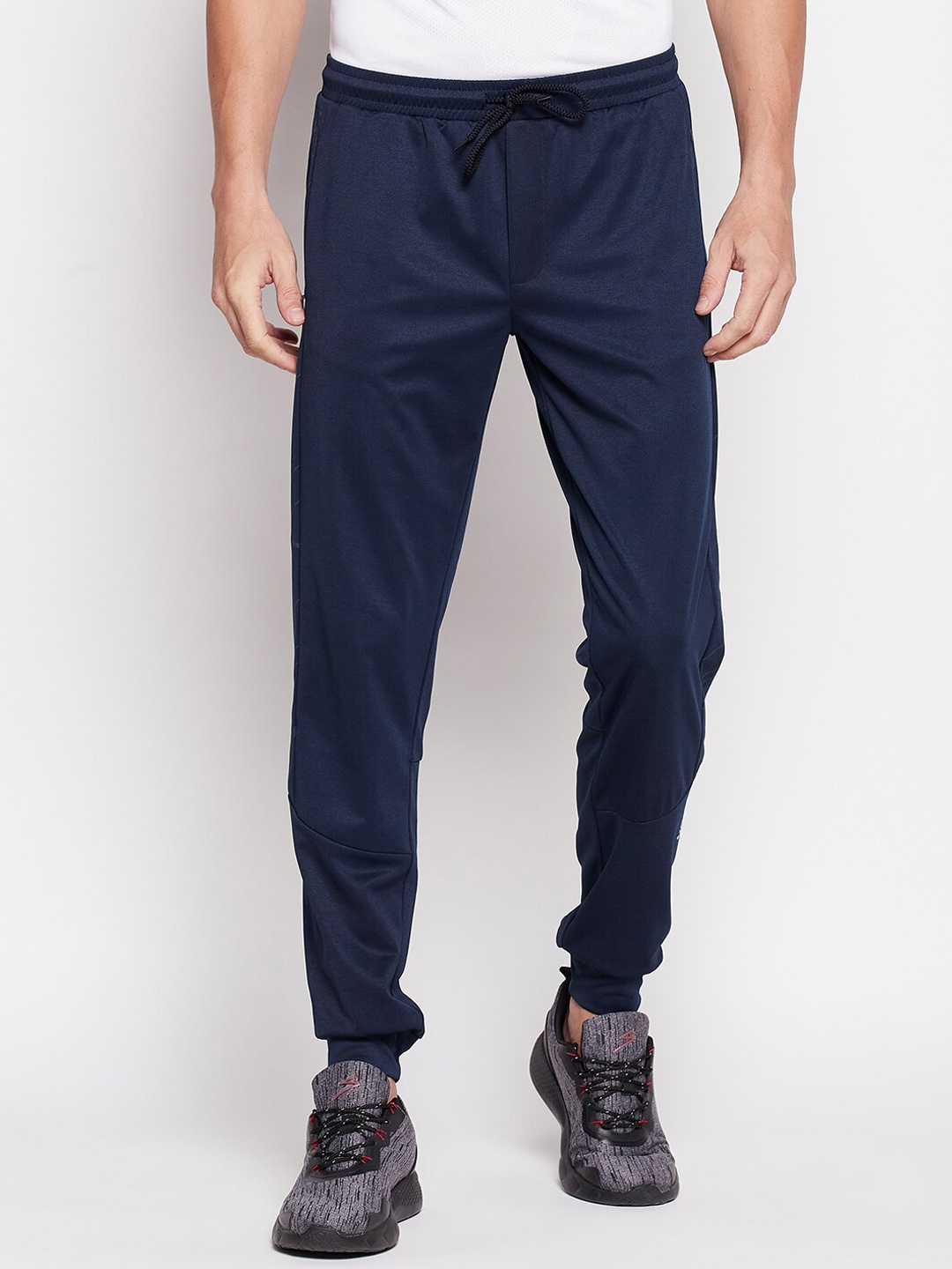 

UNPAR Men Navy Blue Solid Joggers