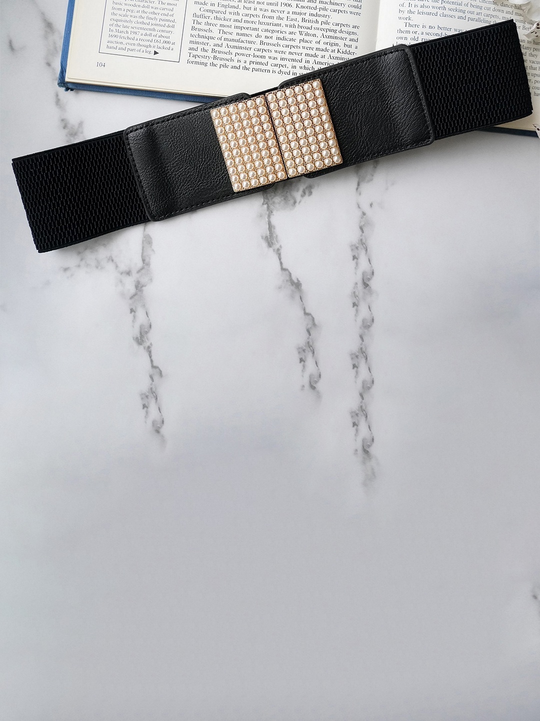 

Diva Dale Women Black Textured Belt