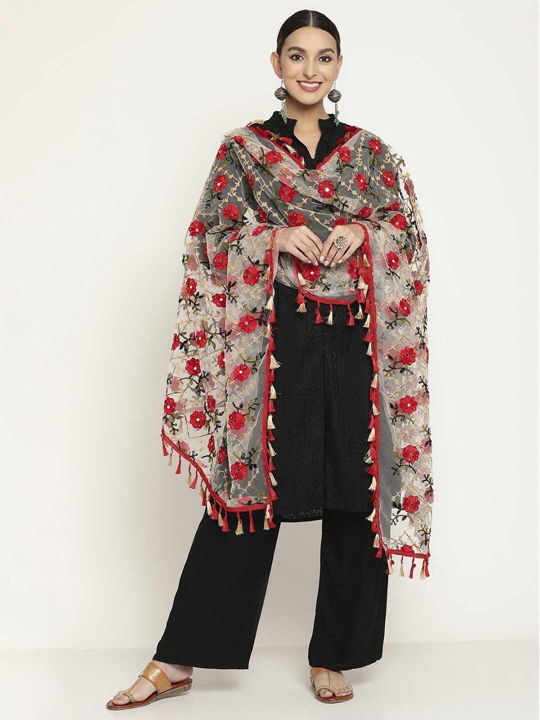 Sugathari Women White & Red Embroidered Beads and Stones Dupatta