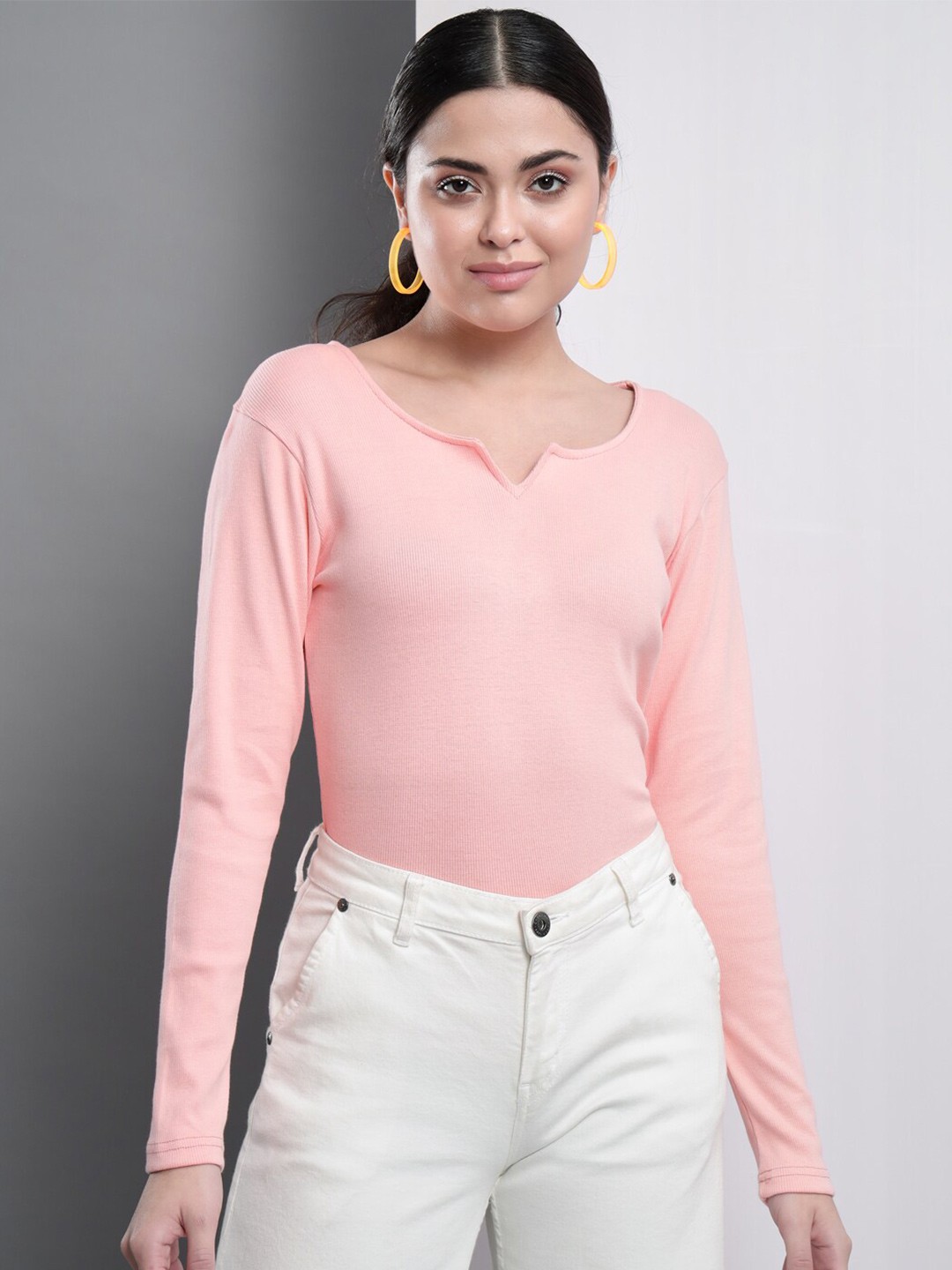 

Q-rious Women Coral Solid Full Sleeve Top