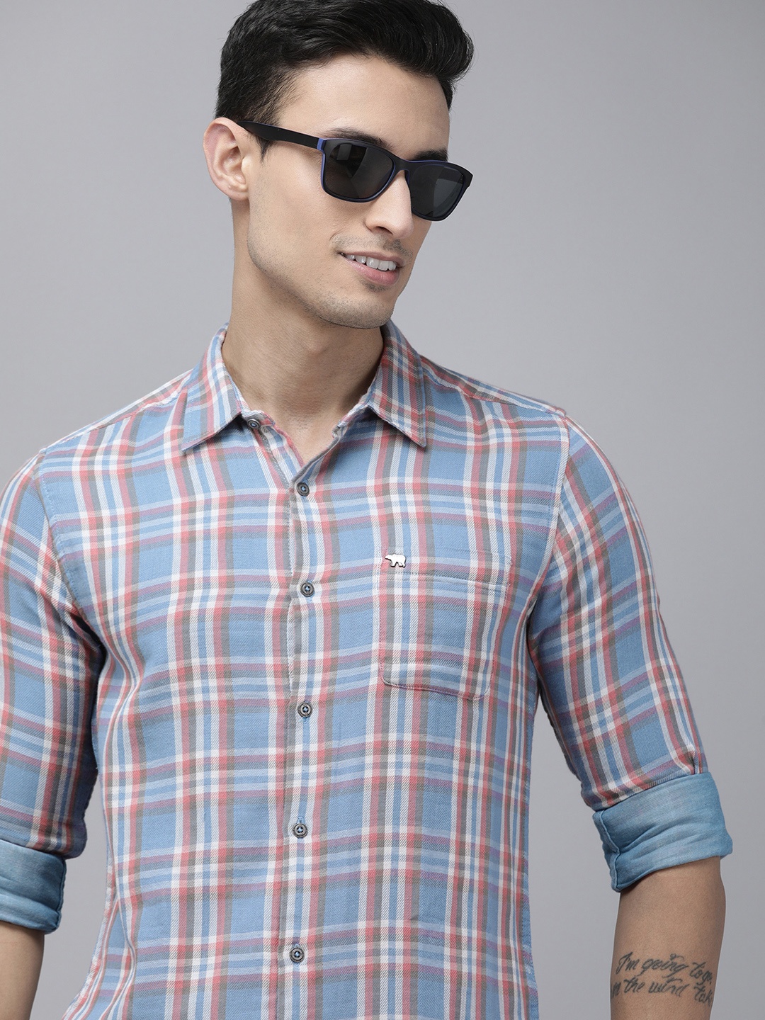 

THE BEAR HOUSE Men Blue Slim Fit Checked Casual Shirt