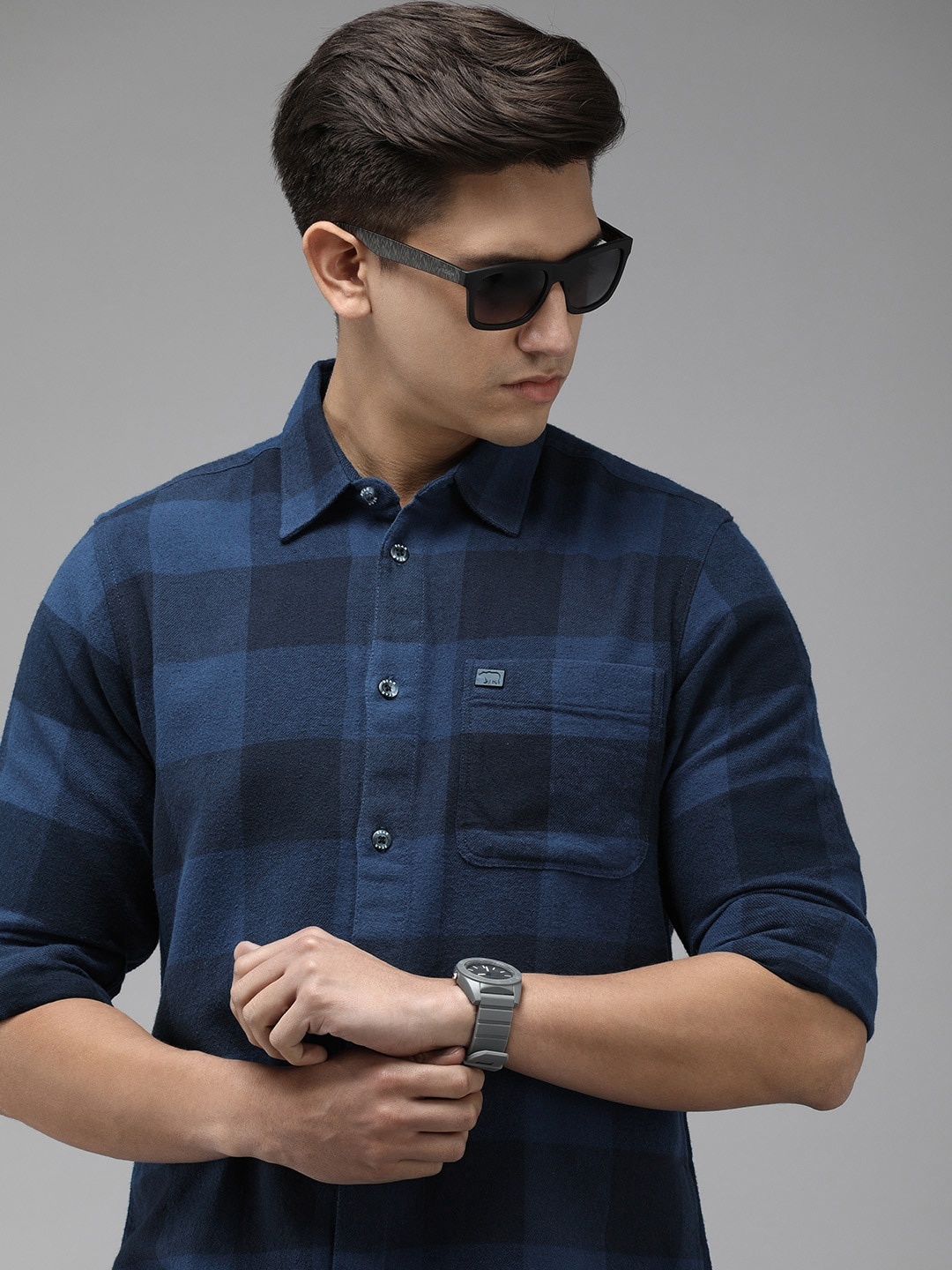 

THE BEAR HOUSE Men Flannel Cotton Slim Fit Checked Casual Shirt, Navy blue