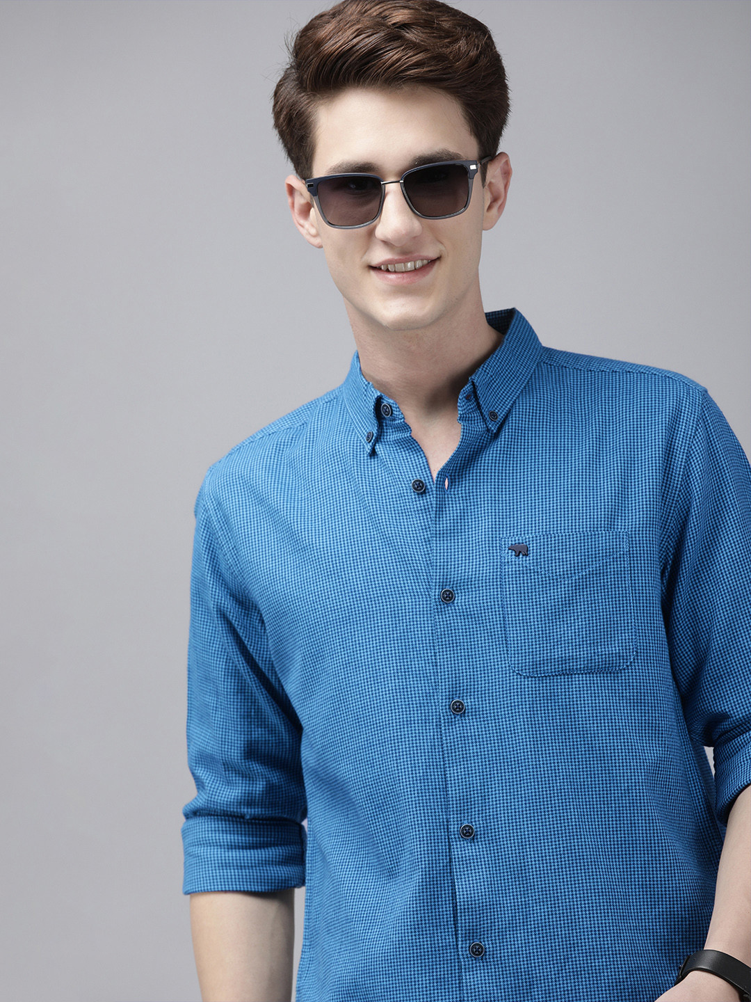 

THE BEAR HOUSE Men Blue Slim Fit Checked Casual Shirt