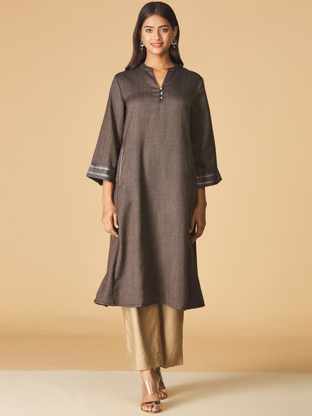 

Fabindia Mandarin Collar Flared Sleeves Wool Kurta, Brown