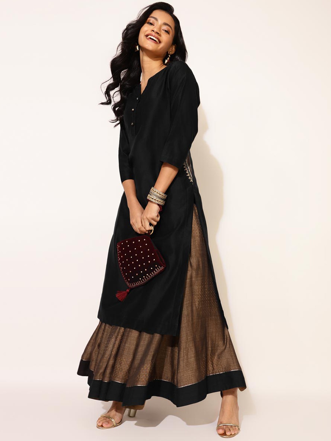 

Fabindia Band Collar Thread Work Cotton Silk Kurta, Black