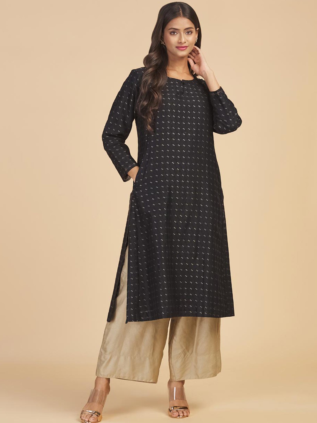 

Fabindia Geometric Keyhole Neck Kurta, Black