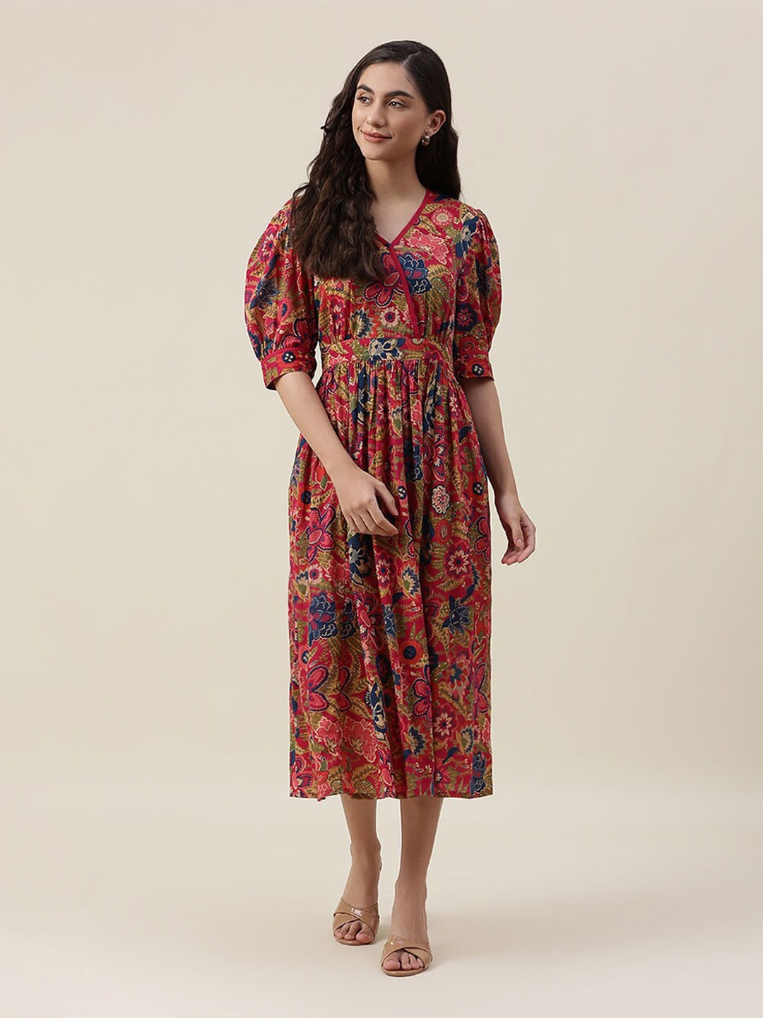 

Fabindia Pink & Green Floral Printed Cotton Midi Dress