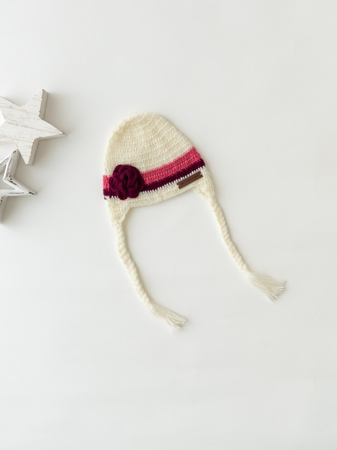 

The Original Knit Girls Off White & Maroon Self Design Acrylic Beanie Cap