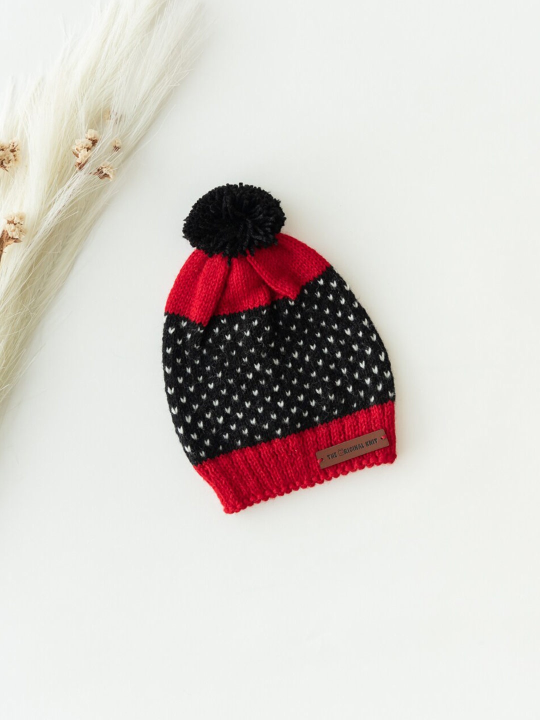 

The Original Knit Kids Black & Red Self Design Acrylic Beanie Cap