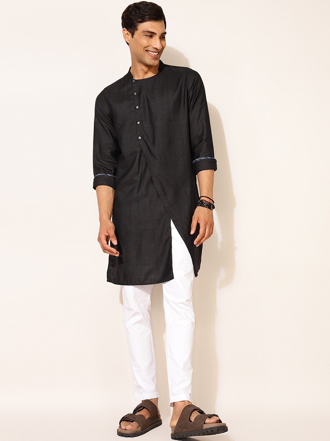 

Fabindia Band Collar Straight Angrakha Kurta, Black