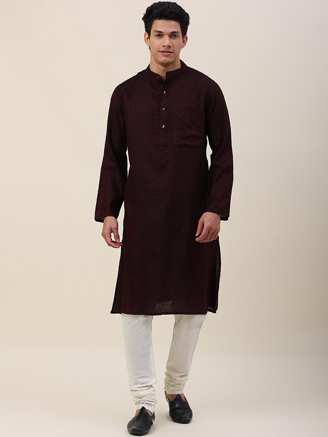 

Fabindia Floral Embroidered Mandarin Collar Thread Work Kurta, Maroon