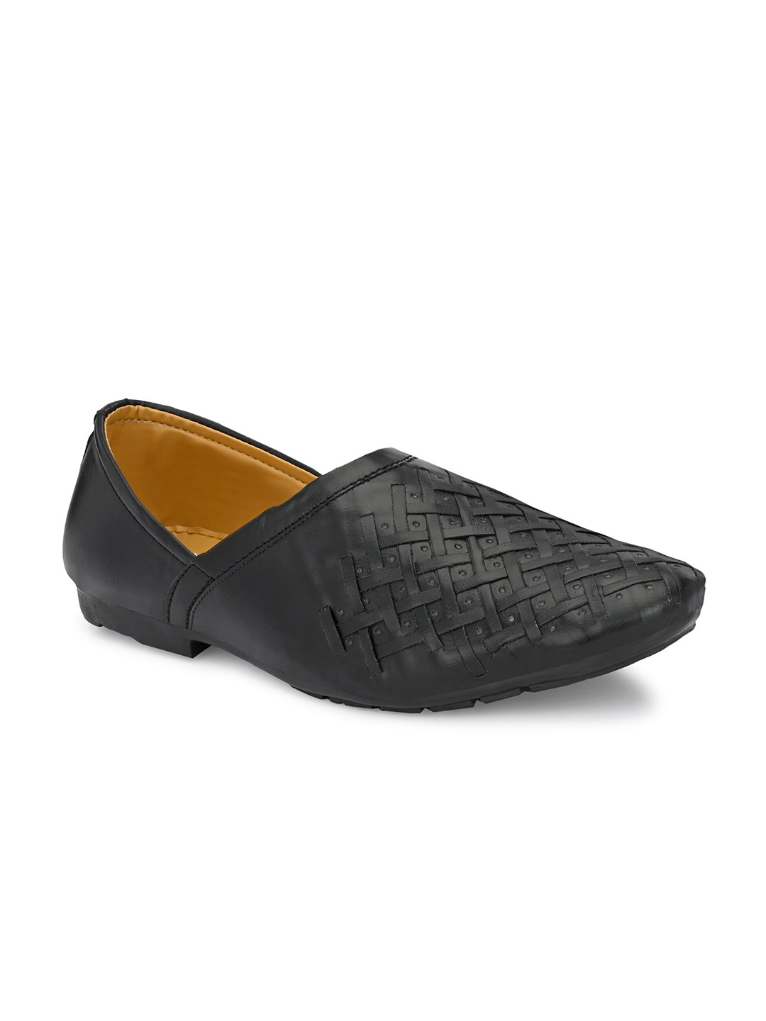 

Hundo P Men Black Woven Design Mojaris