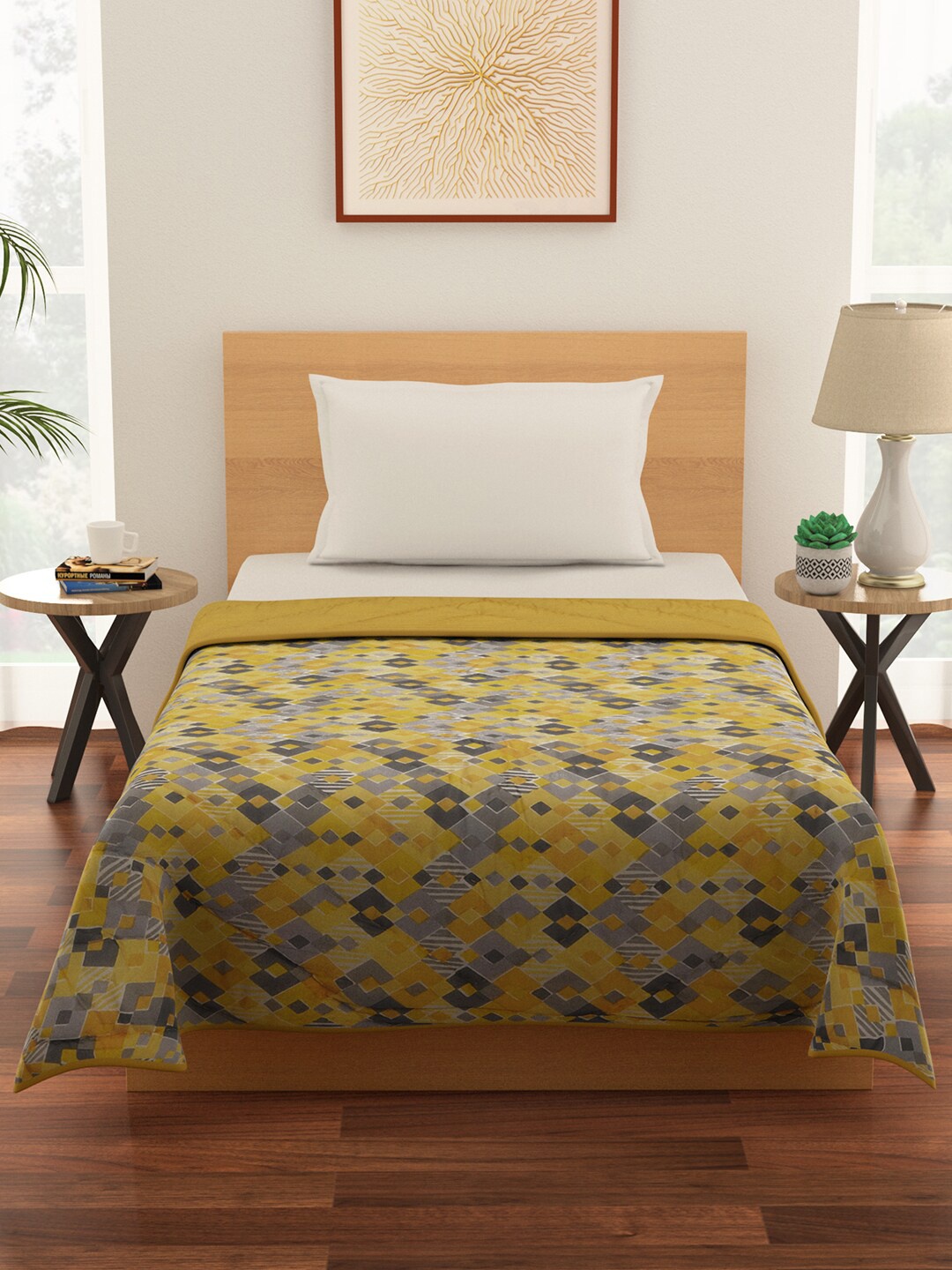 

Living scapes by Pantaloons Yellow & Grey Geometric Mild Winter Single Cotton Bed Quilt