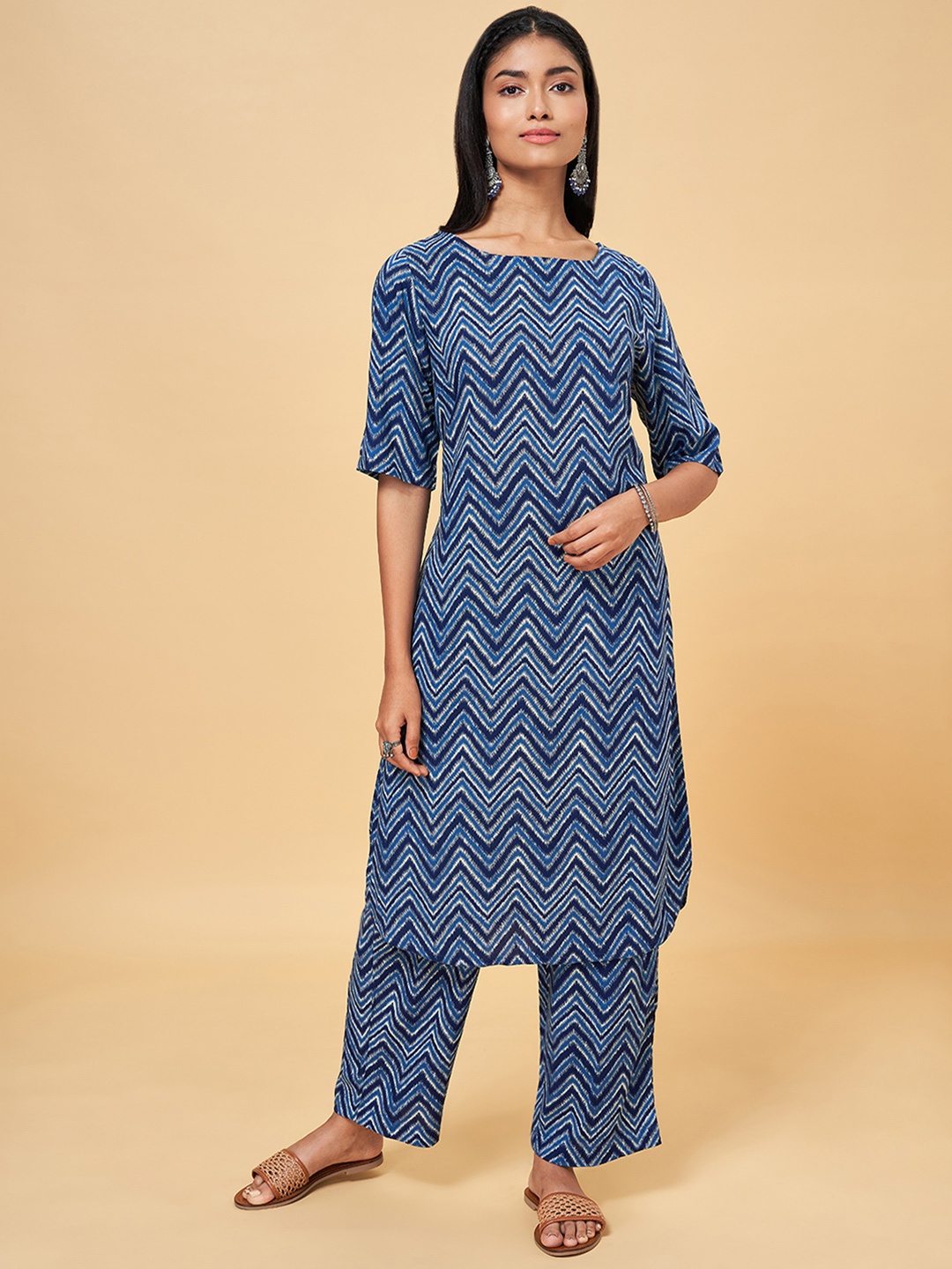 

RANGMANCH BY PANTALOONS Women Blue Printed Kurta with Palazzos
