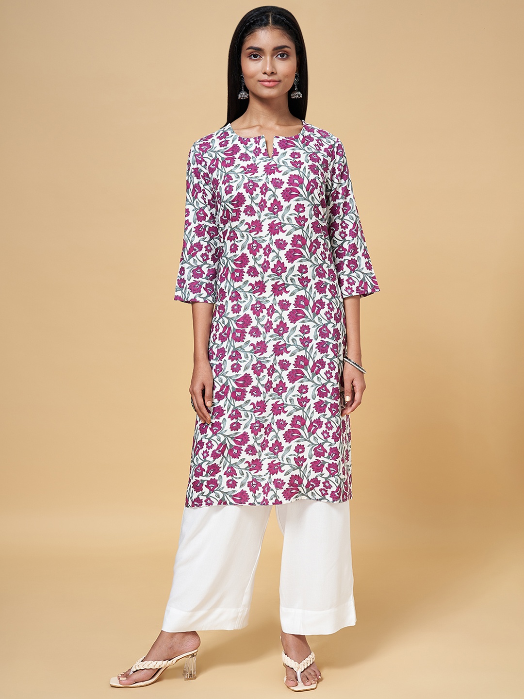 

RANGMANCH BY PANTALOONS Women Purple Floral Printed Kurta with Trousers