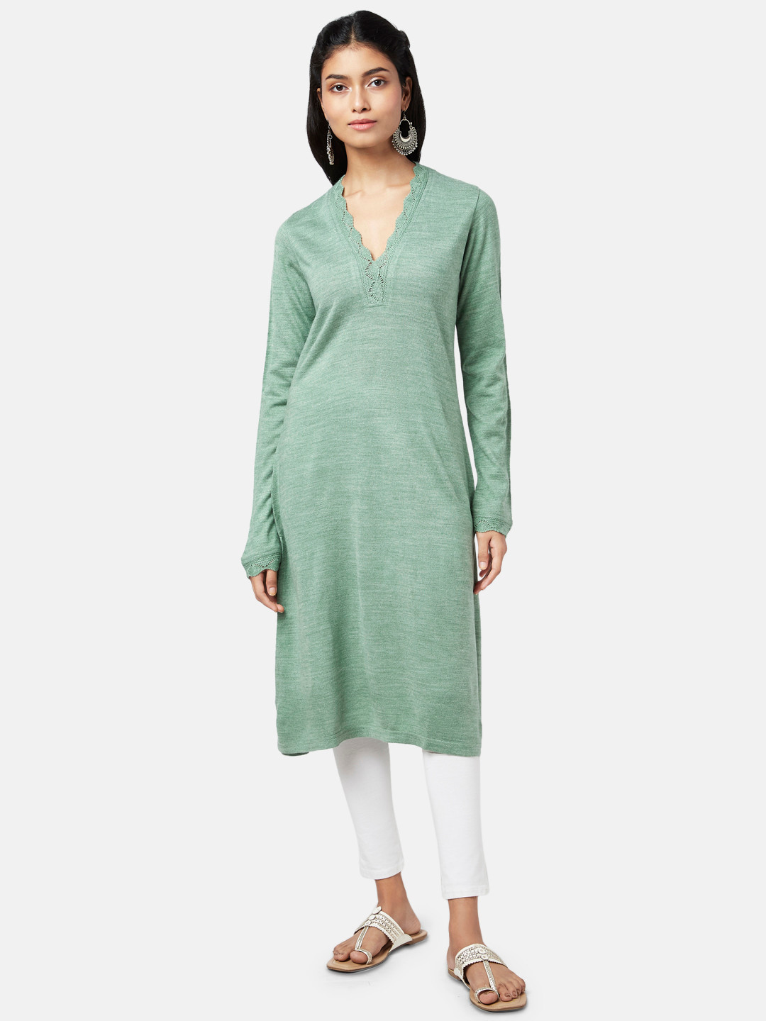 

RANGMANCH BY PANTALOONS V-Neck Long Sleeves Acrylic Kurta, Green