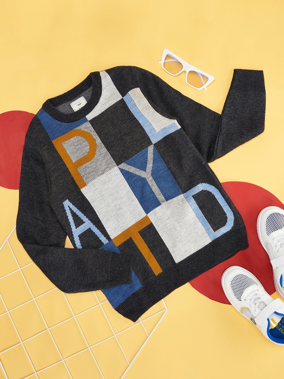 

Pantaloons Junior Boys Charcoal & Blue Typography Acrylic Printed Pullover