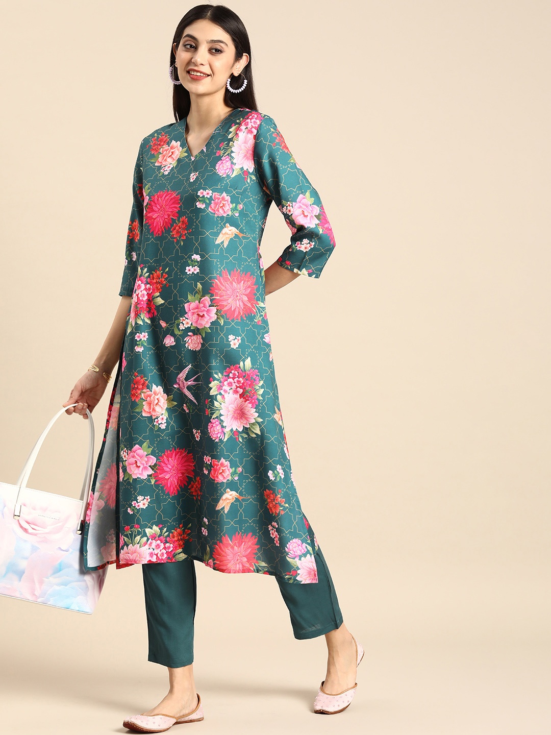 

Anouk Women Floral Printed A-line Kurta with Trousers, Teal