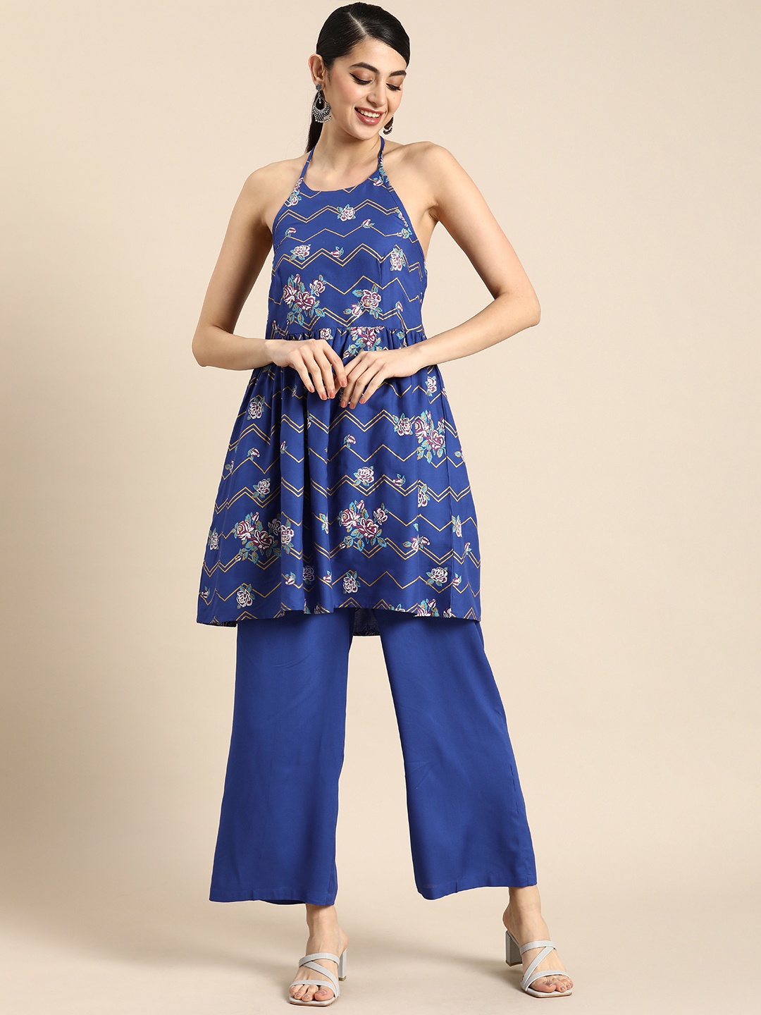 

Anouk Women Floral Printed Empire Kurta with Palazzos With Neck Tie Up Details, Navy blue