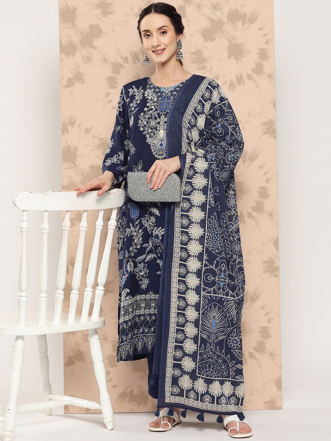 

Anouk Ethnic Motifs Printed Kurta with Trousers & Dupatta, Navy blue