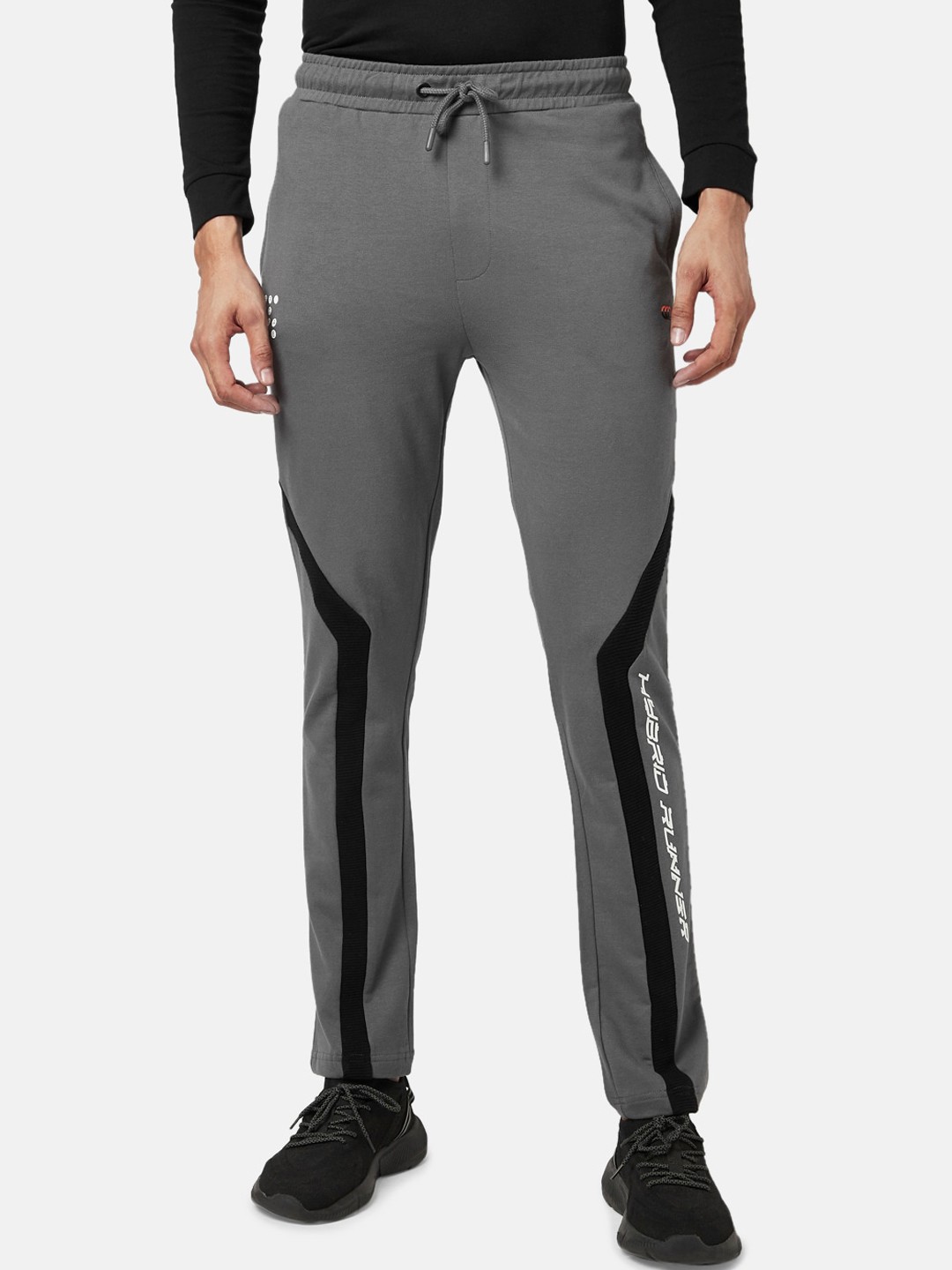 

Ajile by Pantaloons Men Grey Solid Cotton Slim-Fit Track Pant