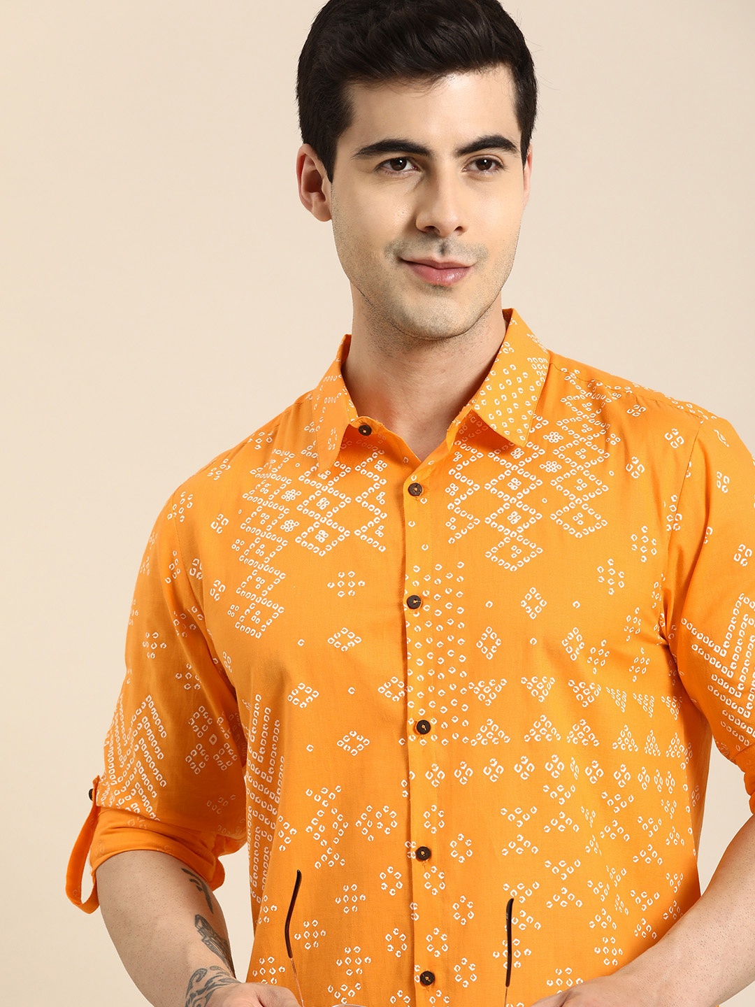 

Anouk Pure Cotton Geometric Printed Casual Shirt, Yellow