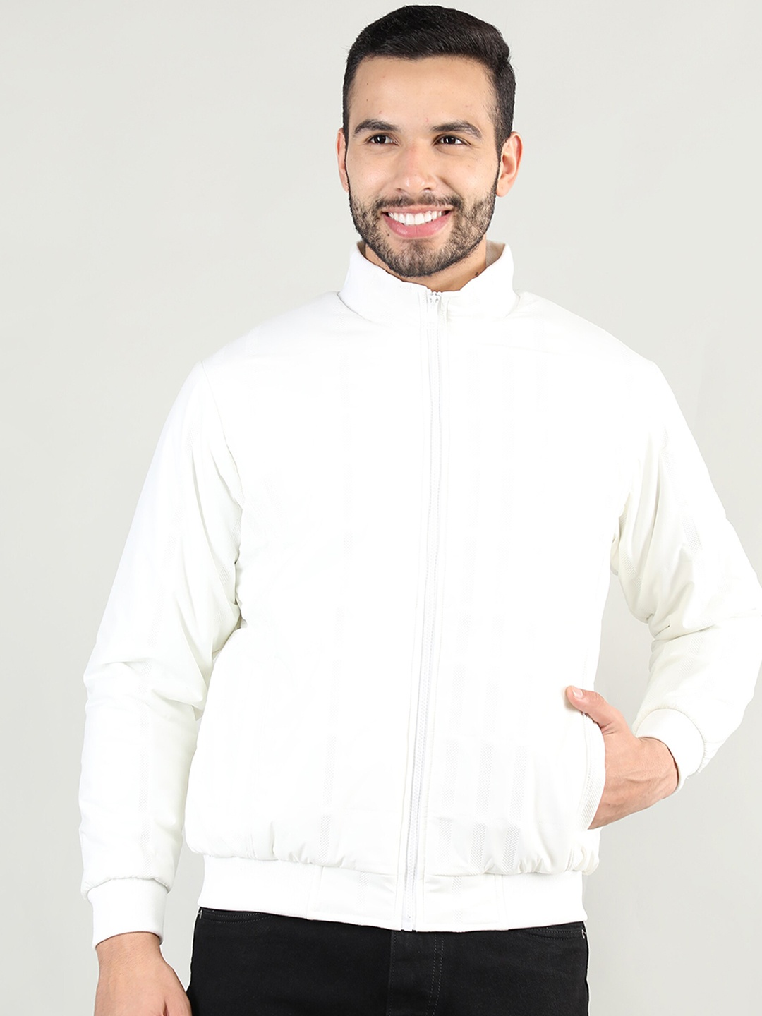 

PROTEX Men White Outdoor Puffer Jacket