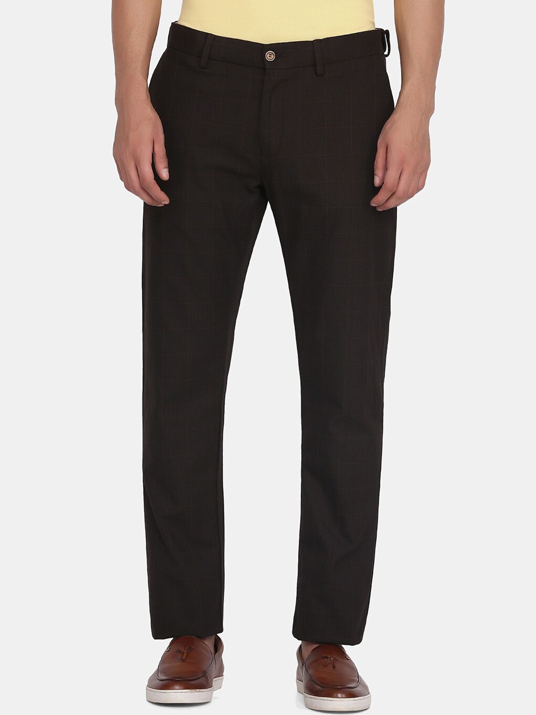

Blackberrys Men Brown Checked Slim Fit Cotton Chinos Trousers