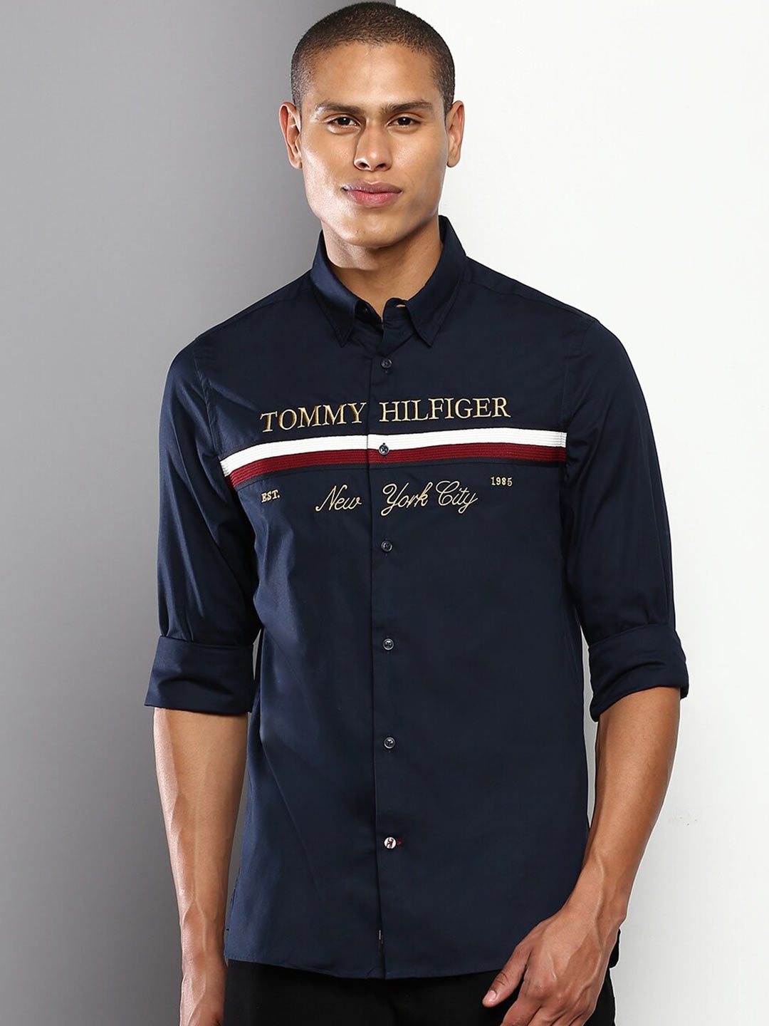 

Tommy Hilfiger Men Navy Blue Slim Fit Pure Cotton Casual Shirt