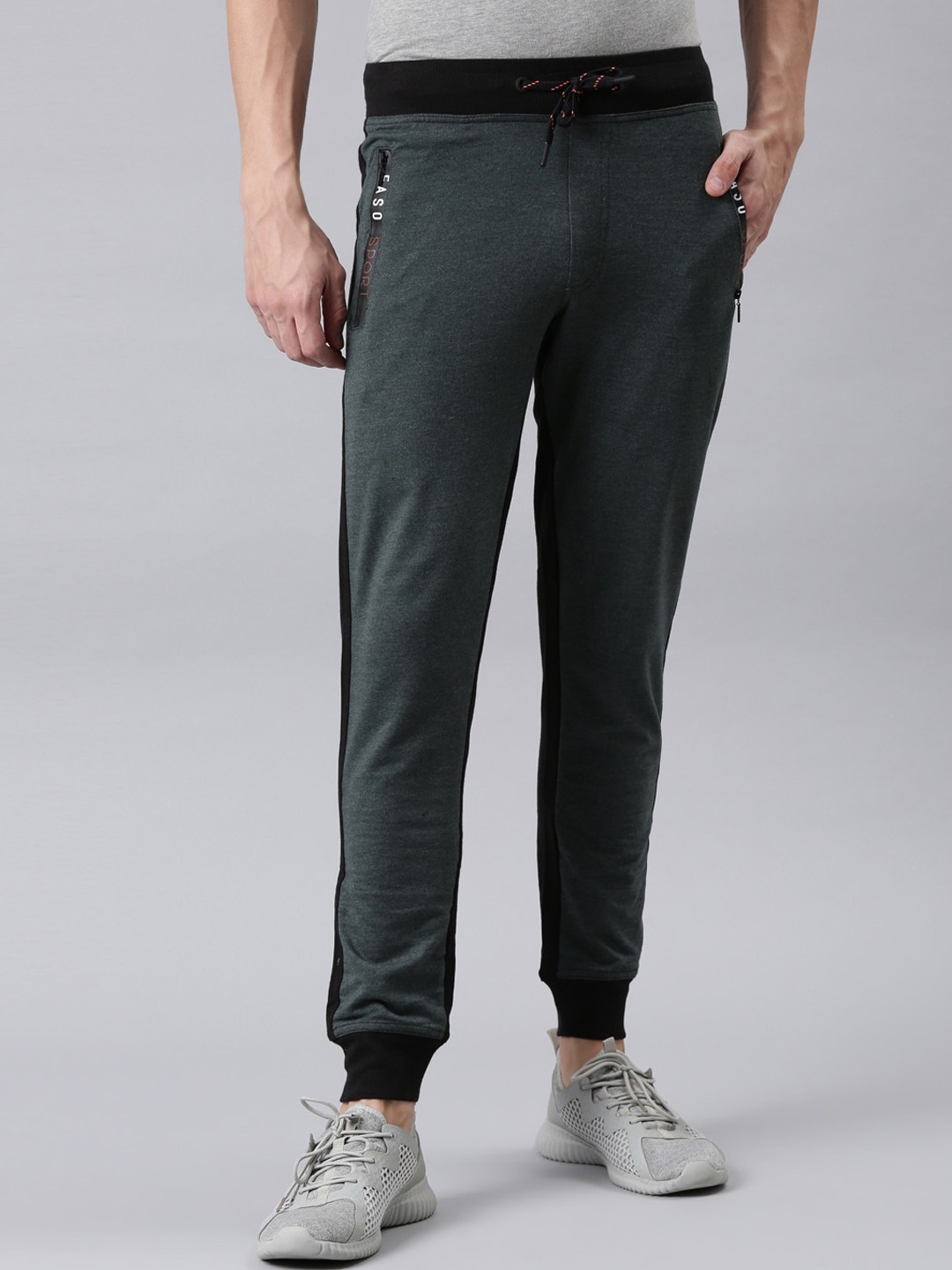 

FASO Men Olive Green & Black Solid Joggers