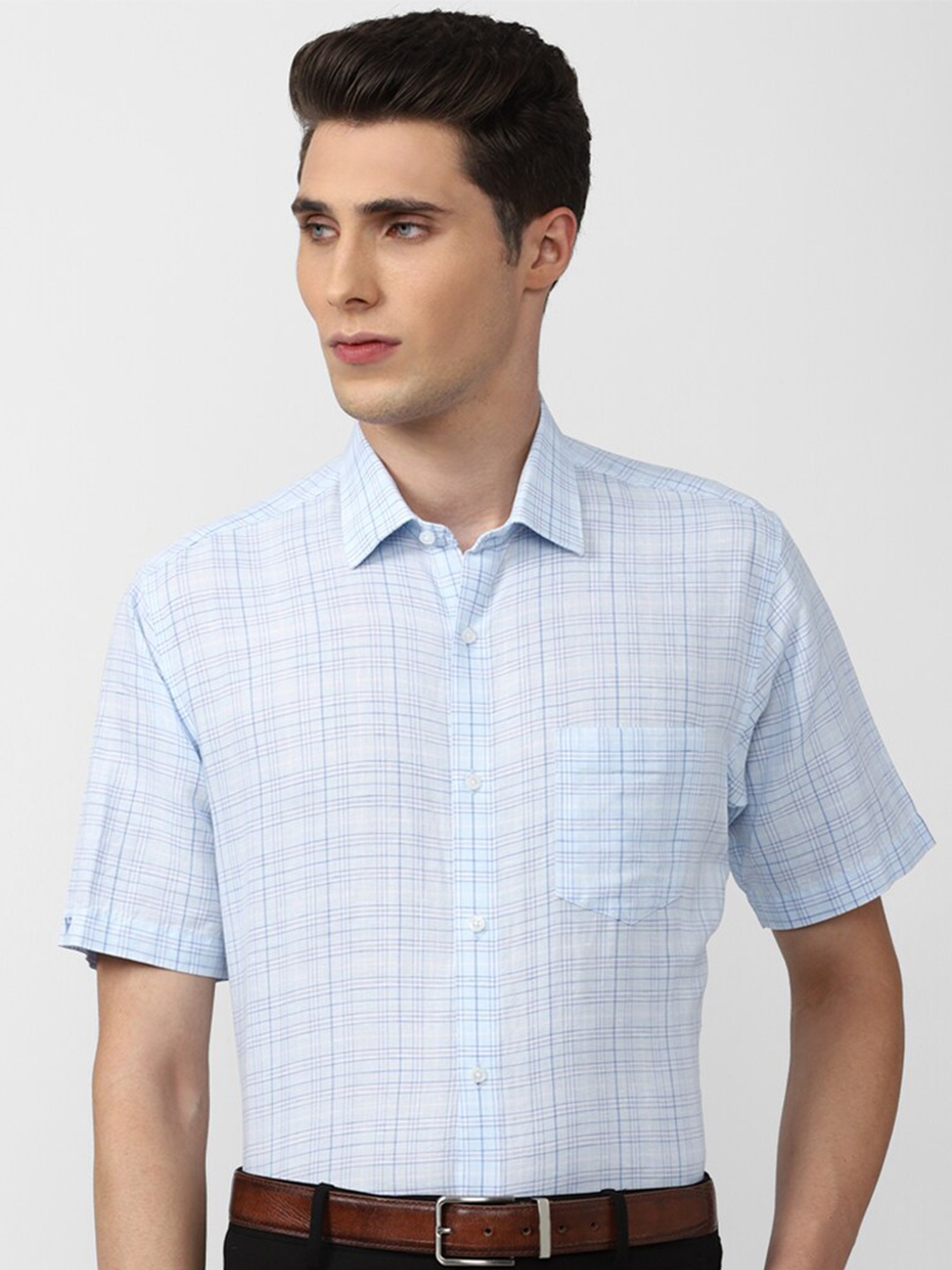 

Van Heusen Men Blue Checked Formal Shirt