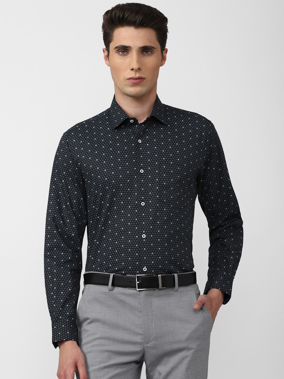 

Van Heusen Men Grey Printed Formal Cotton Shirt
