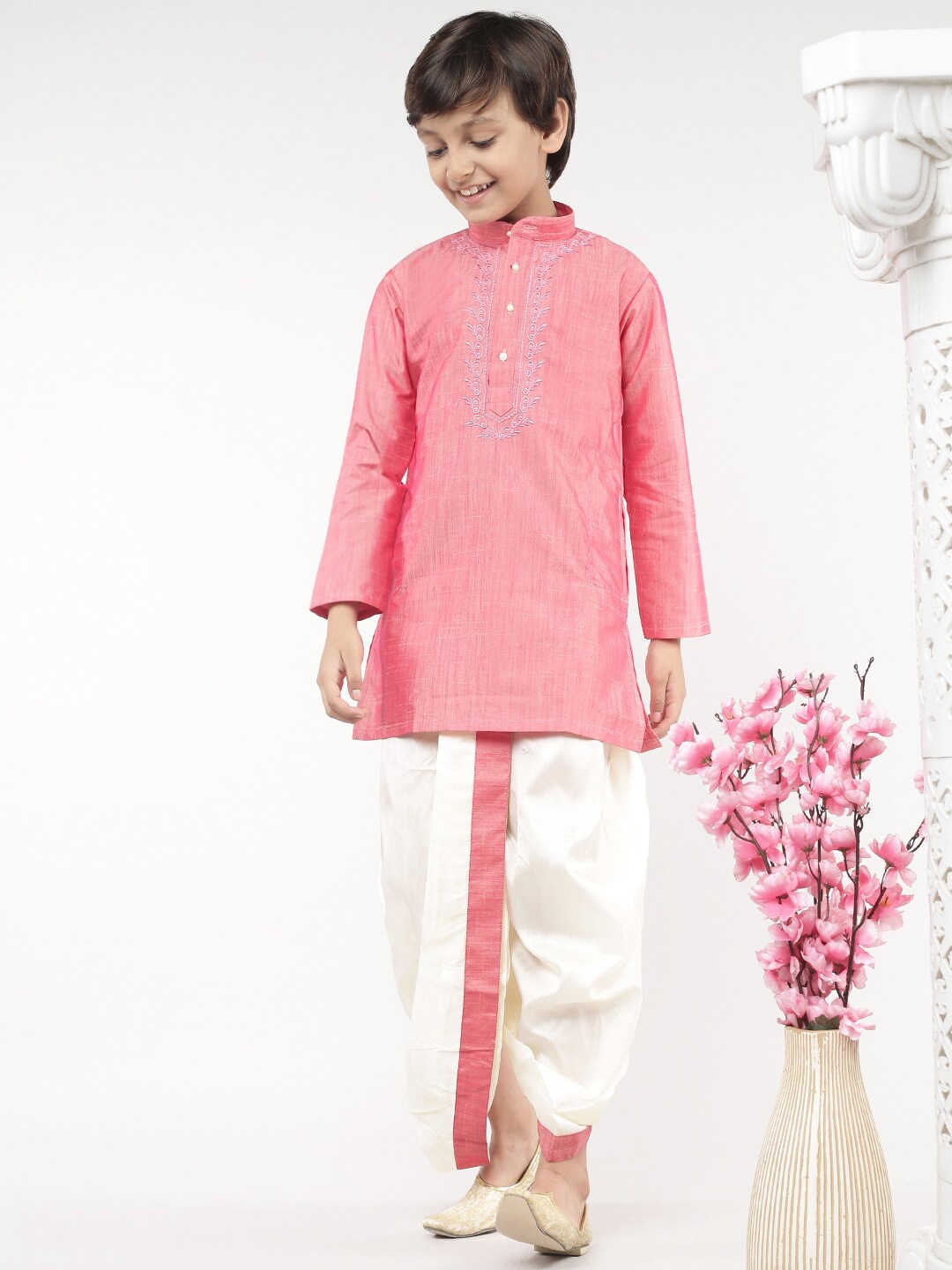 

Ramraj Boys Pink & Cream Coloured Kurta & Dhoti Pants