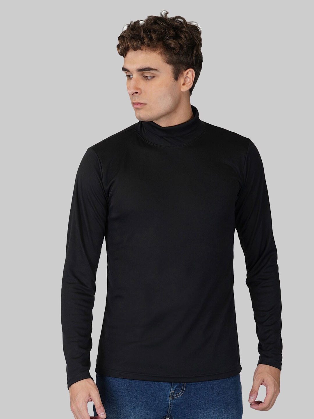 

CLAFOUTIS Men Black Solid High Neck T-shirt