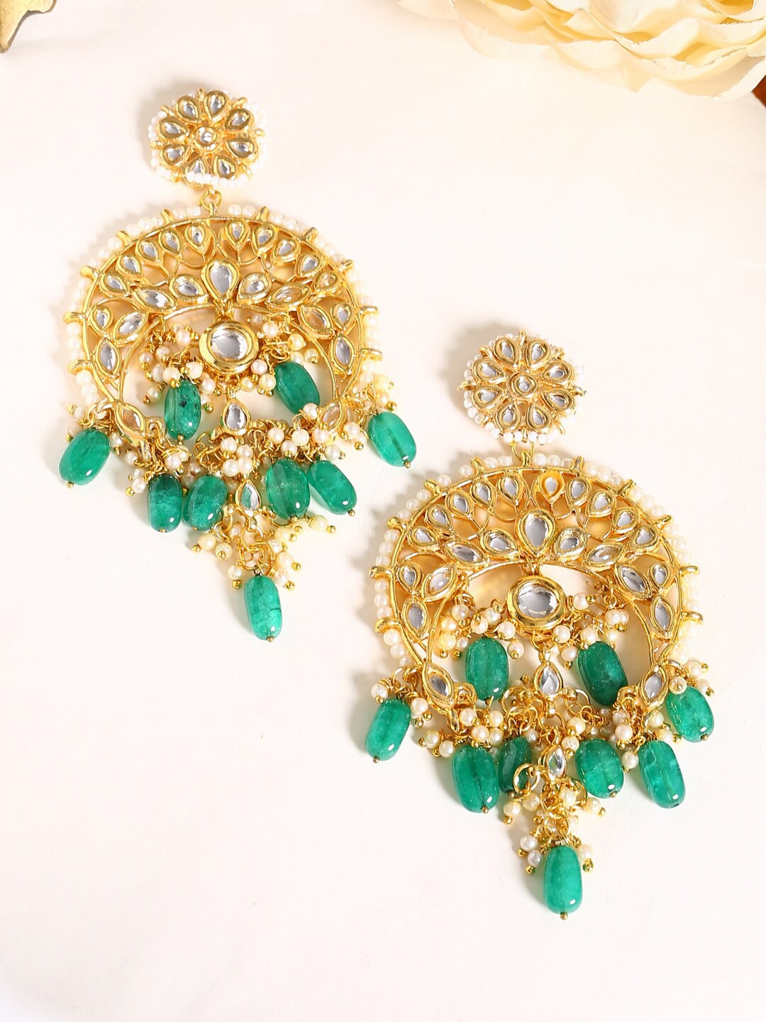 

Shoshaa Green & White Gold-Plated Contemporary Drop Earrings