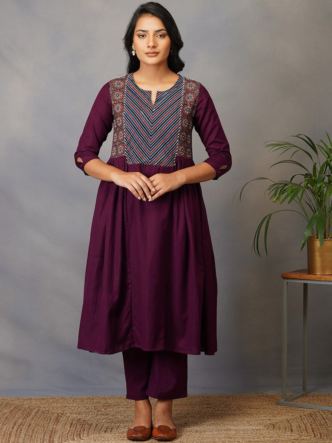 

AKISO Women Purple Yoke Design Pleated Pure Cotton Kurta with Trousers