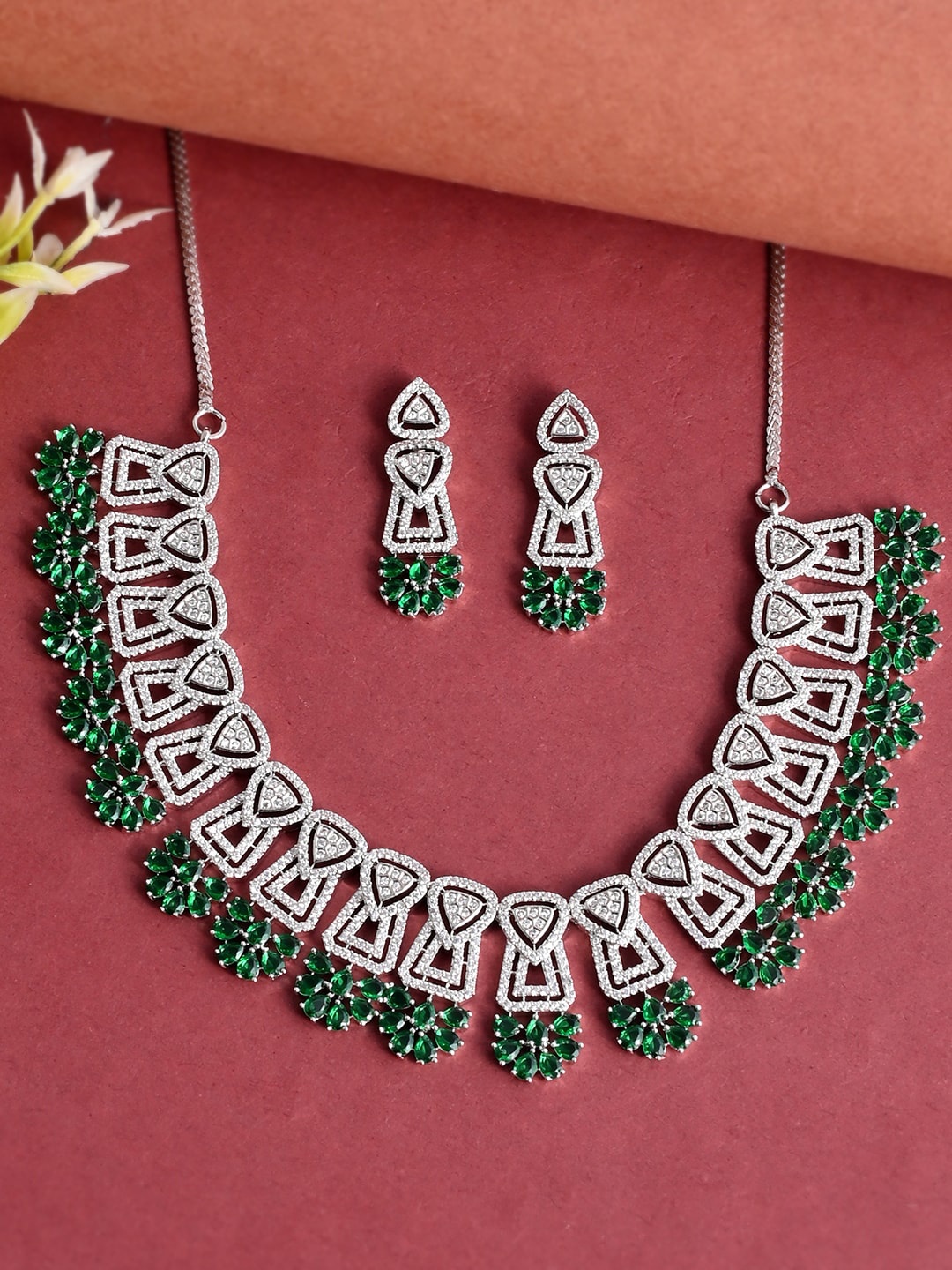 

Voylla Silver Plated White & Green CZ Stones Studded Jewellery Set