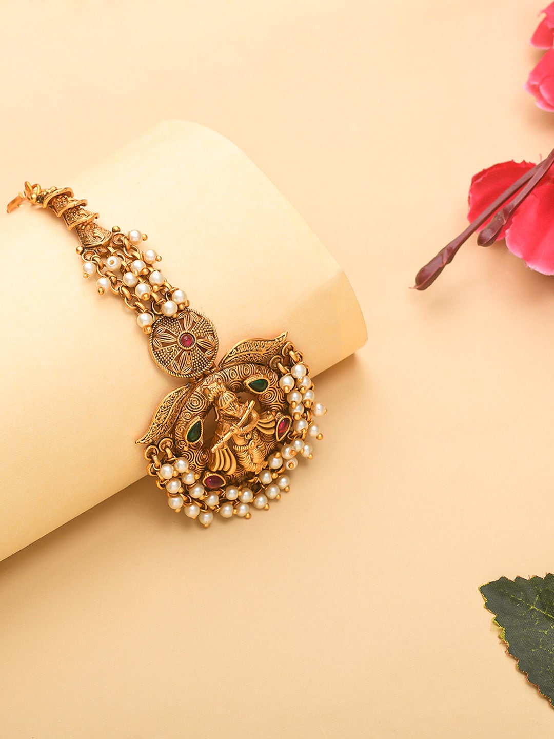 

Voylla Lord Krishna Motif Gold-Plated & Kundan Studded Maang Tikka