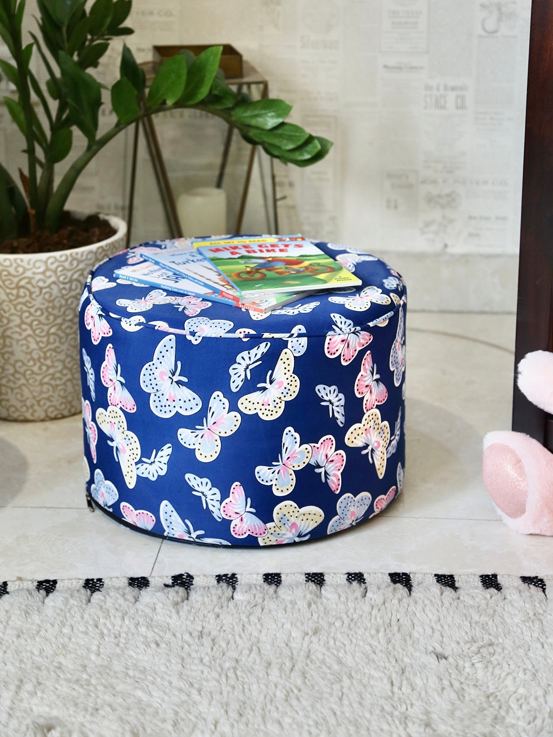 

My Gift Booth Kids Navy Blue & Pink Printed Cotton Ottomans