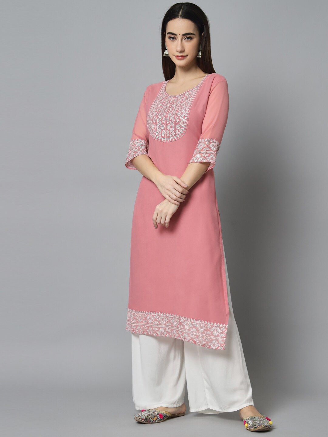 

VAIRAGEE Ethnic Motifs Floral Yoke Design Georgette Kurta, Peach