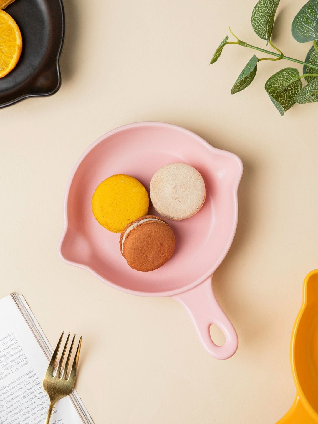 

Nestasia Pink Solid Ceramic Dish With Handle