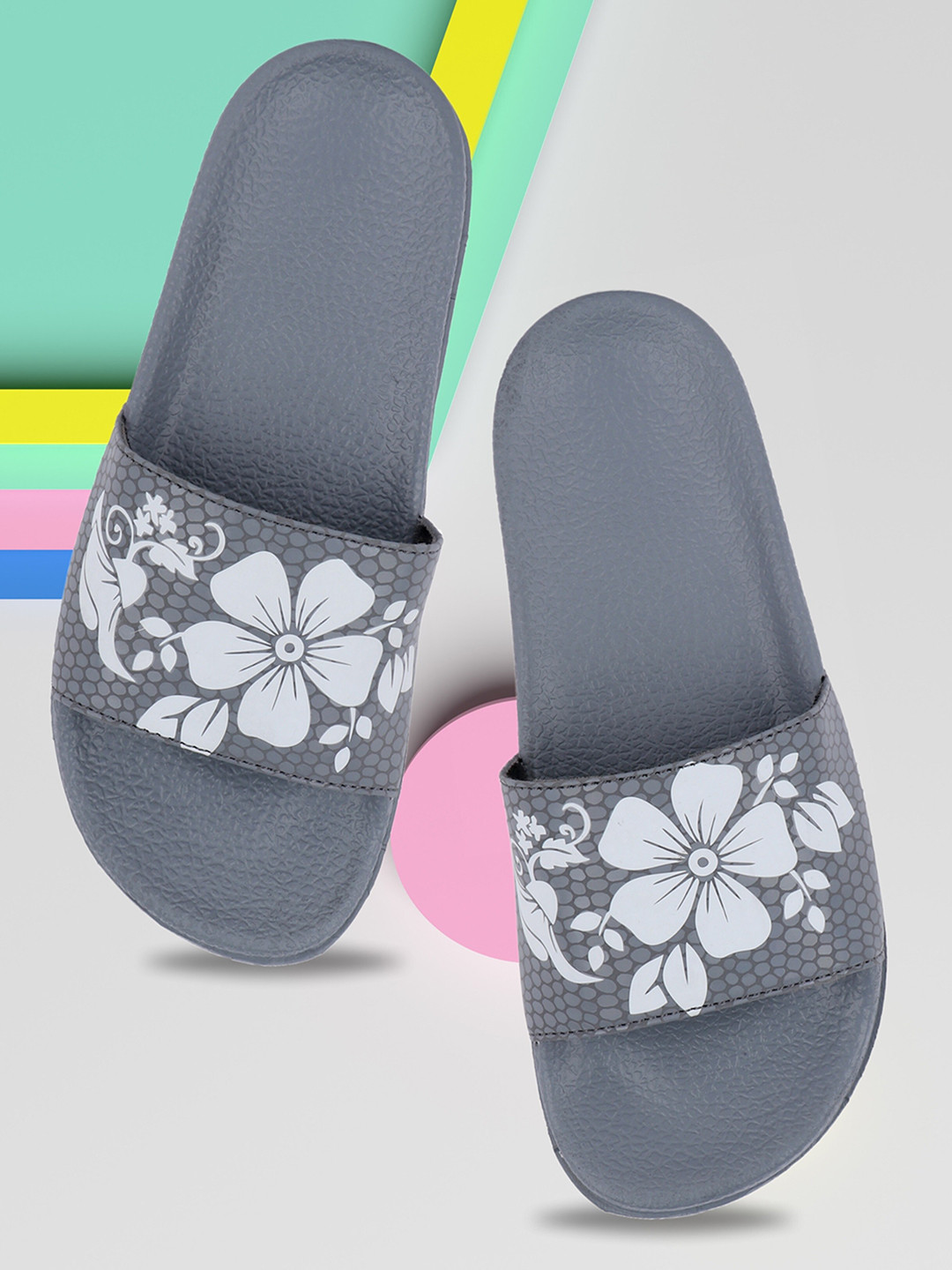 

FREECO Women Grey & White Floral Printed Sliders