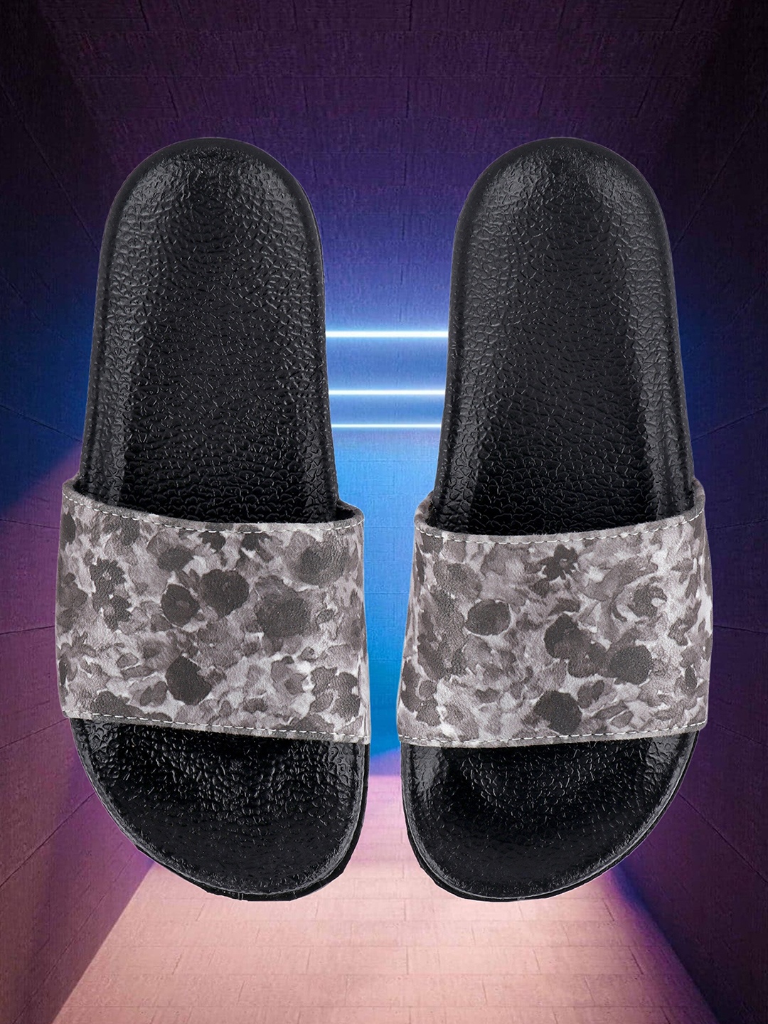 

FREECO Women Black & Grey Abstract Printed Sliders