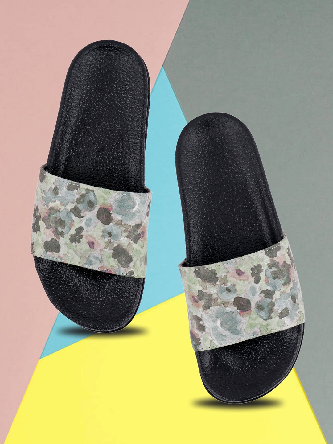 

FREECO Women Grey & Black Abstract Printed Sliders