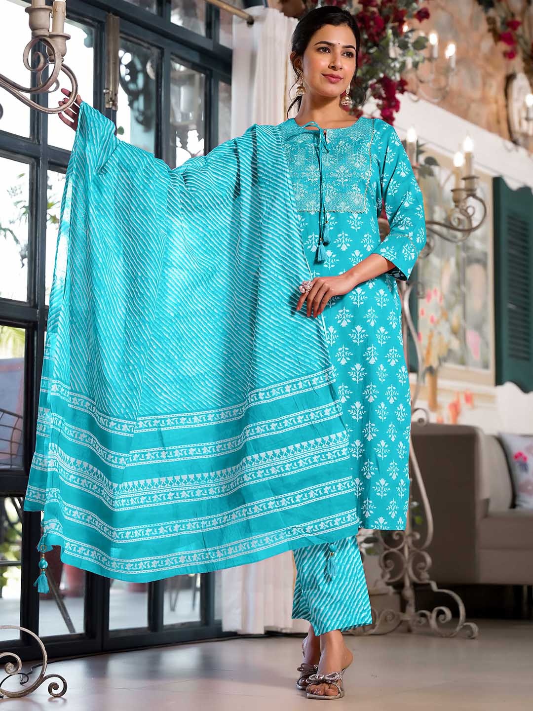 

MIRCHI FASHION Women Turquoise Blue Ethnic Motifs Printed Gotta Patti Pure Cotton Kurta with Trousers & With Dupatta