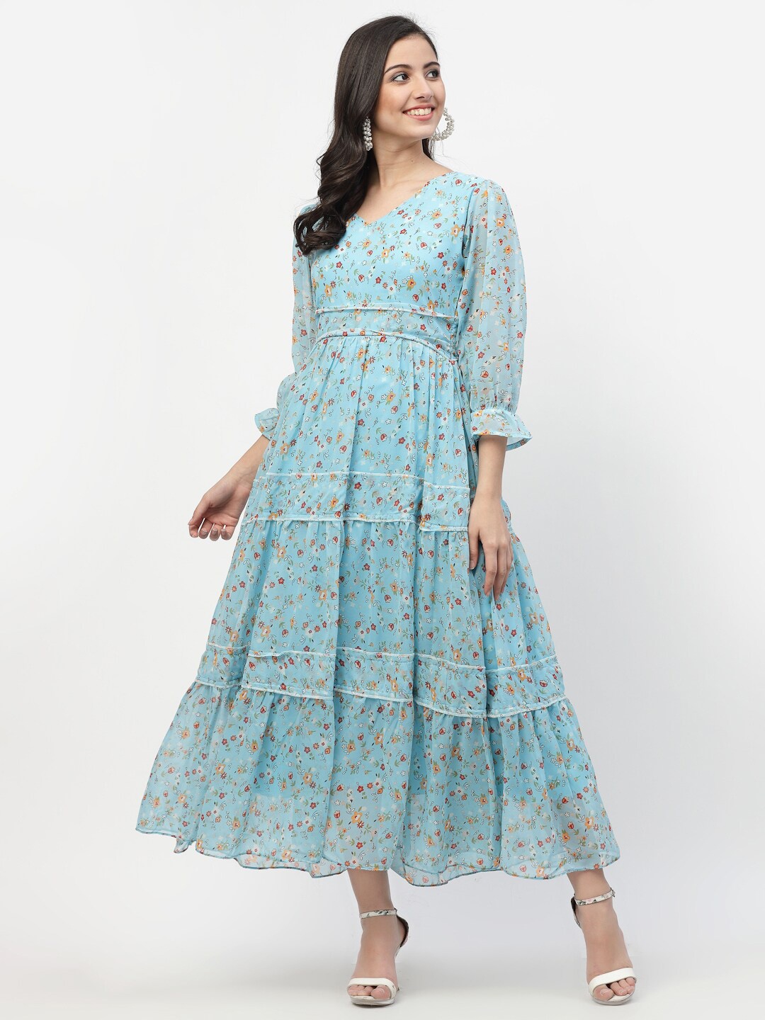 

MISS AYSE Blue Floral Georgette Maxi Maxi Dress