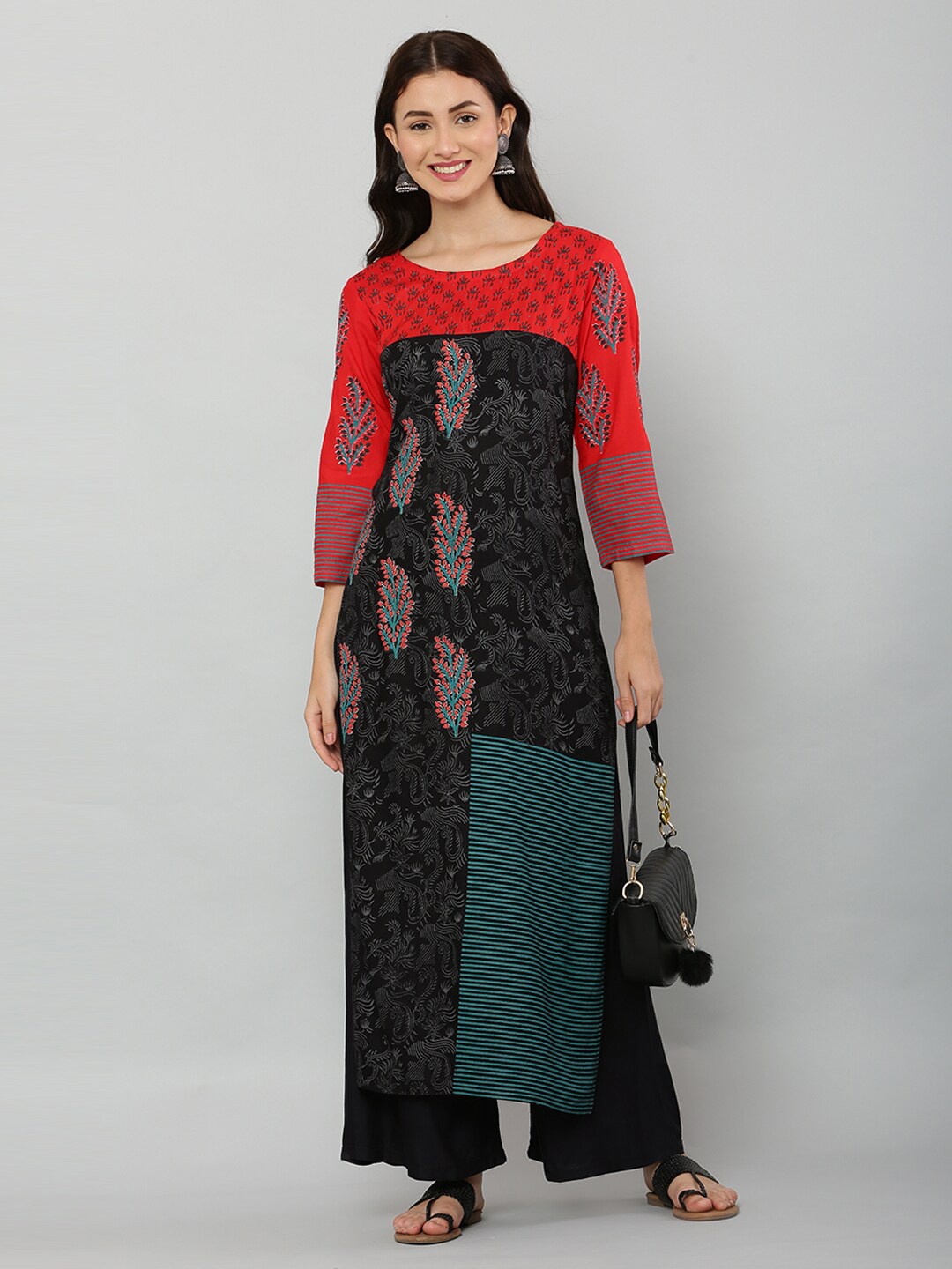 

DEGE Ethnic Motifs Printed Straight Regular Fit Kurta, Red