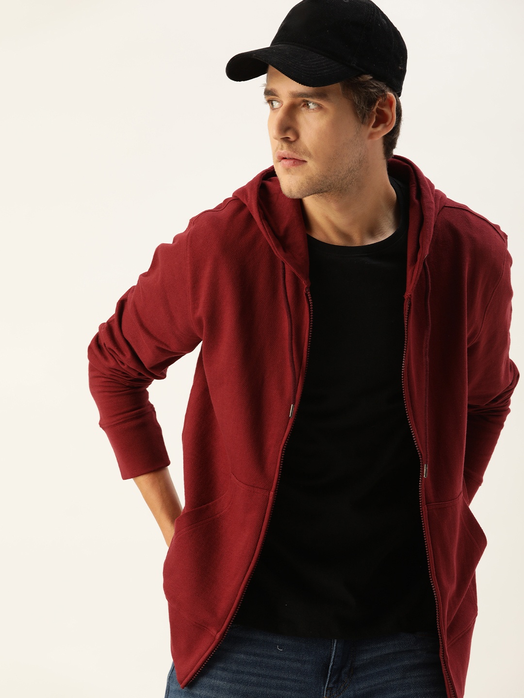 

Kook N Keech Men Maroon Solid Pure Cotton Hooded Sweatshirt
